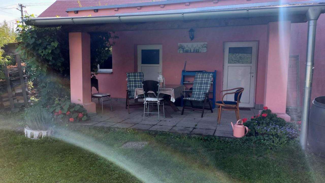 Ferienwohnung Pavlov24 - Zahradni Domecky Exterior foto